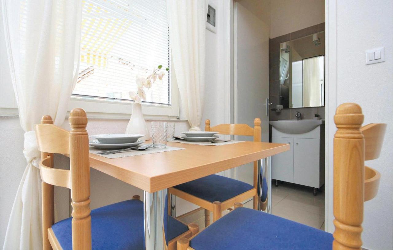 Apartment Raslina Lxvi المظهر الخارجي الصورة